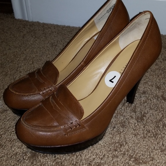 nine west penny loafers